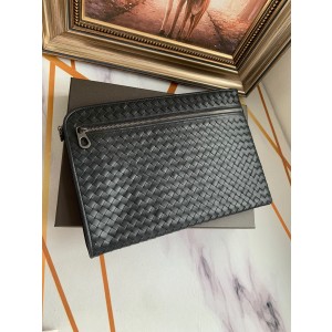 보테가베네타 송아지가죽 클러치백