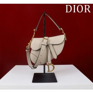 디올 M0446 M0447 남녀공용 새들백