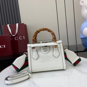 구찌 여자가방 702732