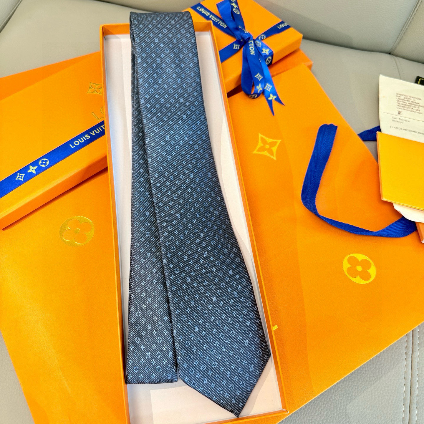 루이비통 넥타이