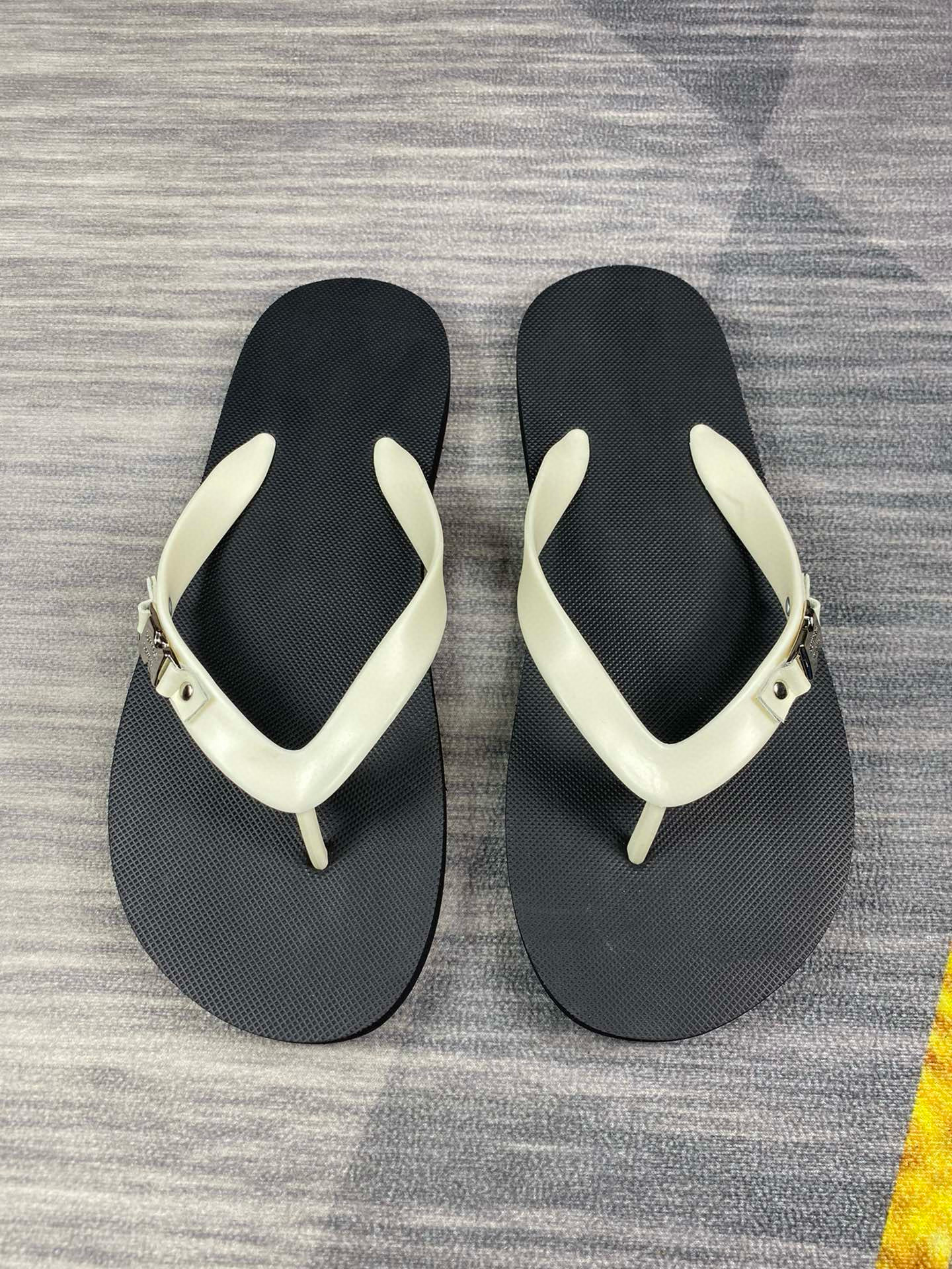 보테가베네타 남자 슬리퍼