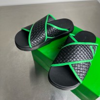 보테가베네타 남자 슬리퍼