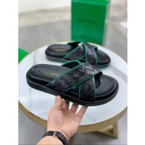 보테가베네타 남자 슬리퍼