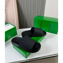 보테가베네타 남녀공용 슬리퍼