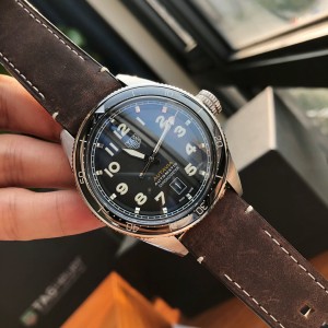 태그호이어 남자 미러급 시계