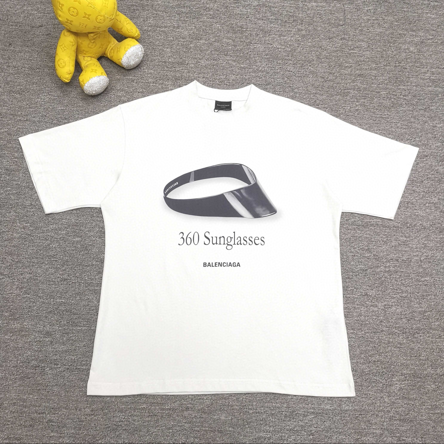 발렌시아가 남녀공용 반팔티