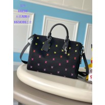 루이비통 M14136 여행가방