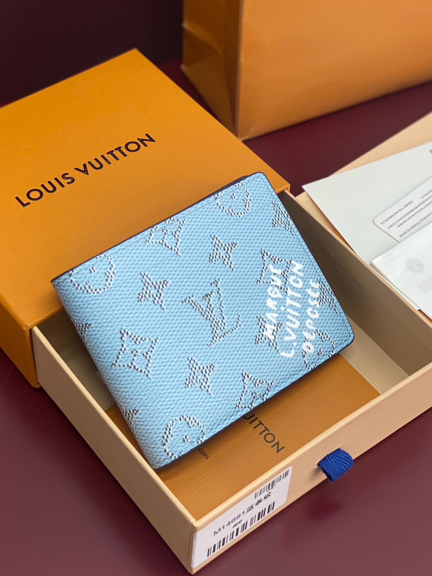 루이비통 M14691 남자 반지갑