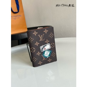 루이비통 M01946 여권지갑