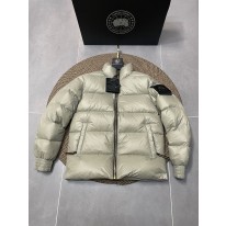 무스너클 남녀공용 패딩