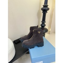 프라다 여자 부츠