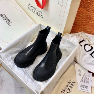 알렉산더 맥퀸 남여공용 부츠