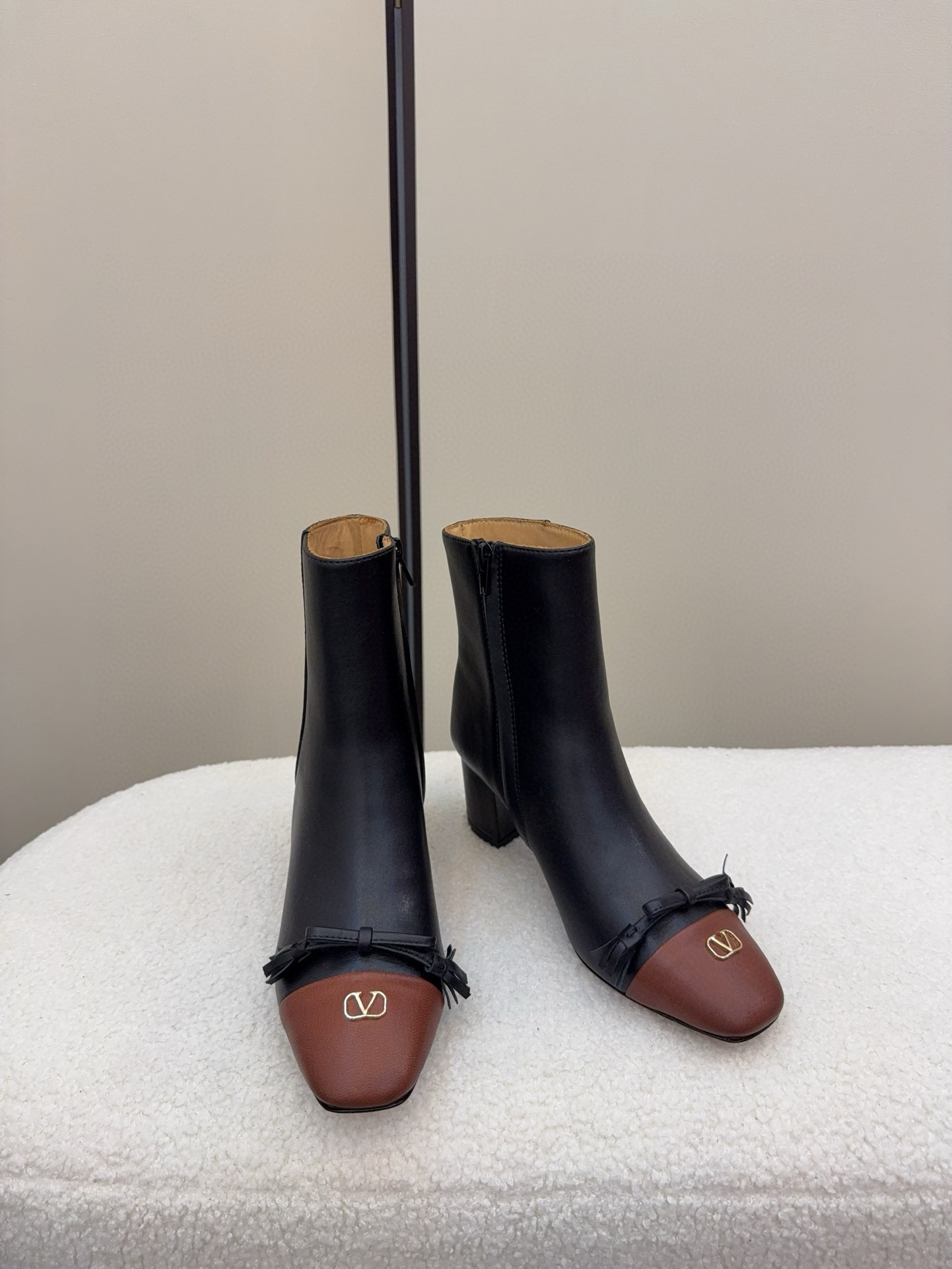 발렌티노 6CM 여자 부츠 