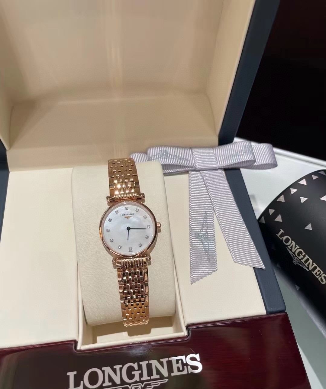 론진 A급 여자 시계