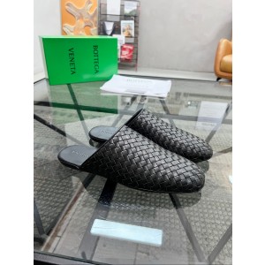 보테가베네타 남녀공용 슬리퍼