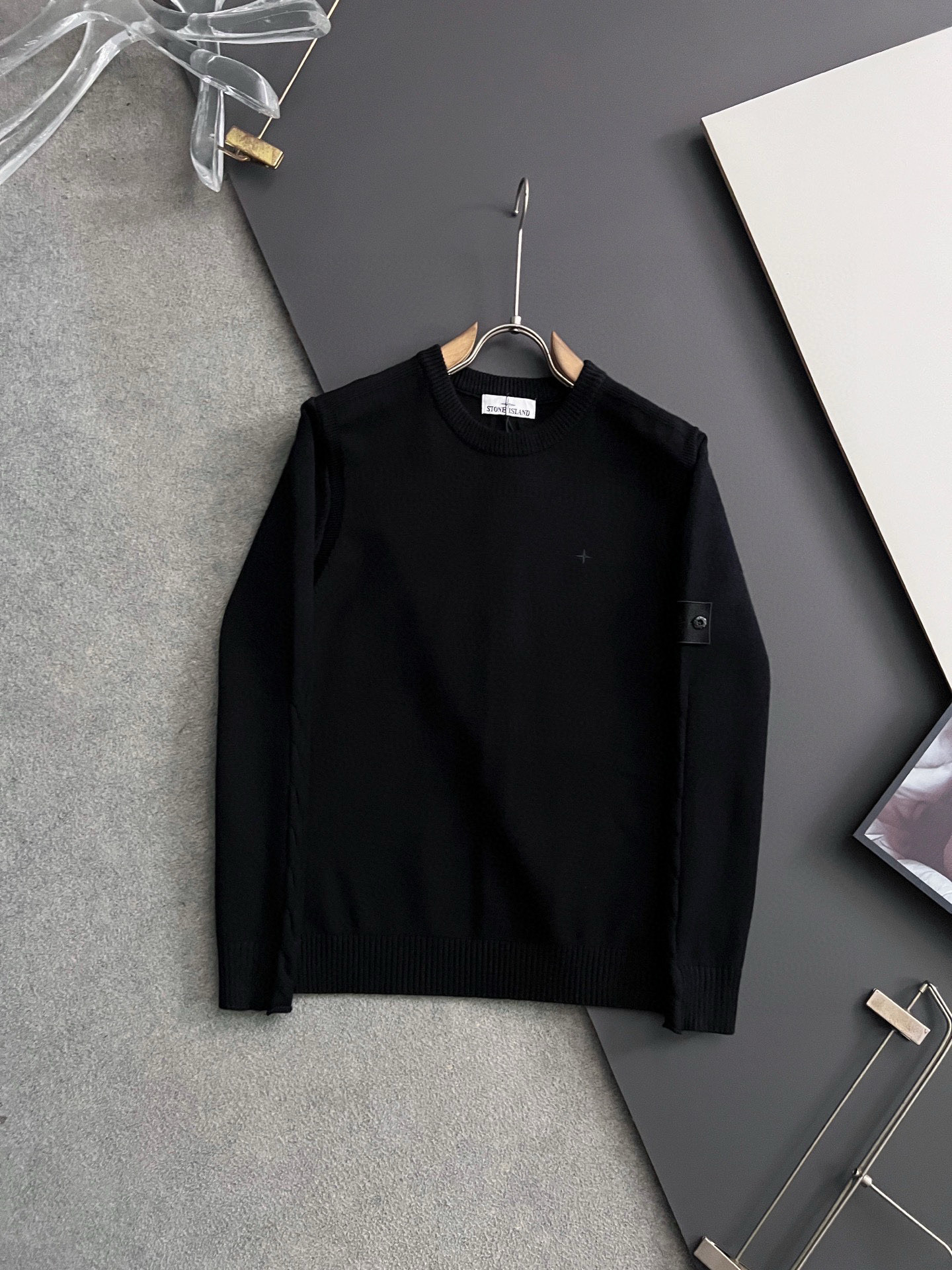 스톤아일랜드 남자 니트