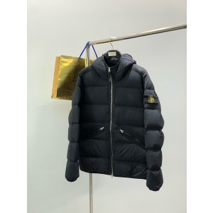 스톤아일랜드 남자 패딩