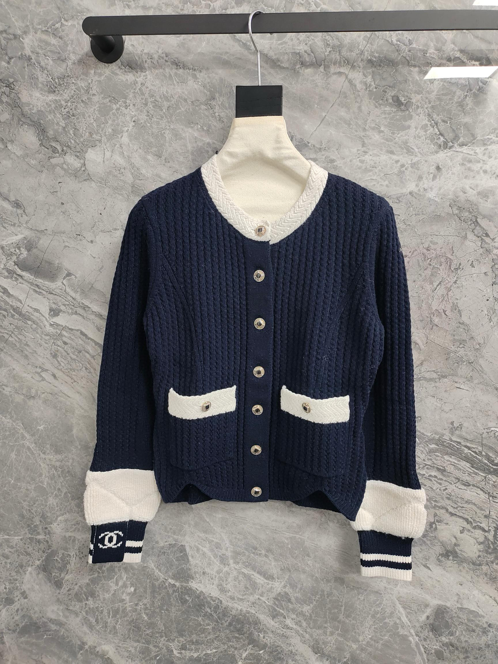 샤넬 여자 가디건