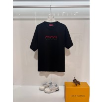 구찌 남자 반팔티