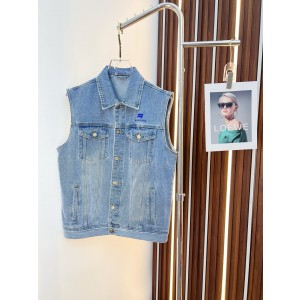 발렌시아가 남자 조끼